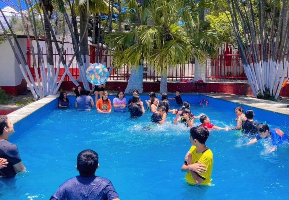 Natación